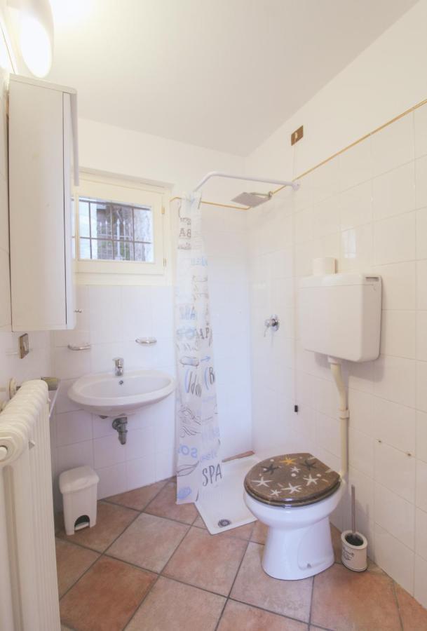 ドマーゾLa Casa Del Portoアパートメント エクステリア 写真