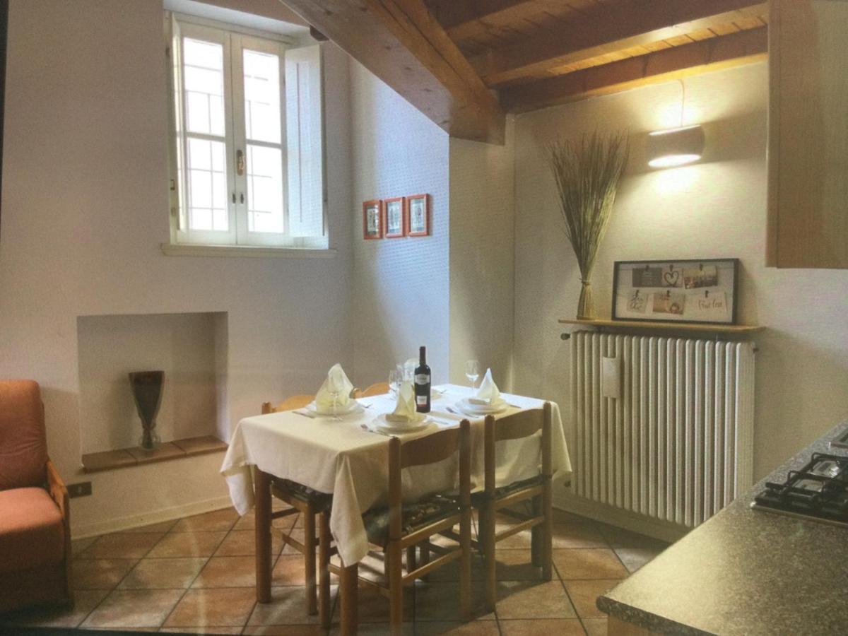 ドマーゾLa Casa Del Portoアパートメント エクステリア 写真